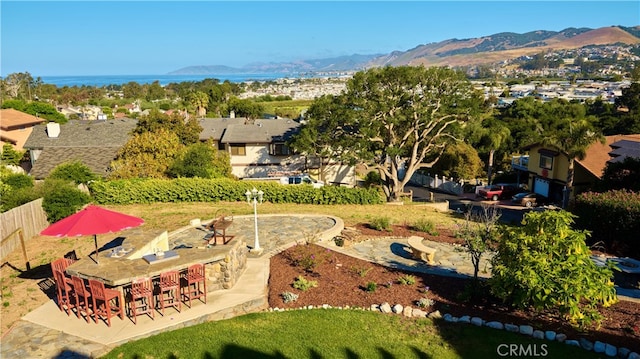 bird's eye view with a mountain view