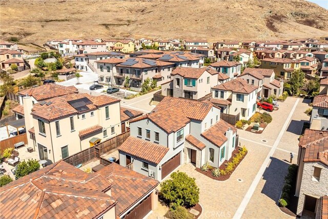 birds eye view of property featuring a residential view