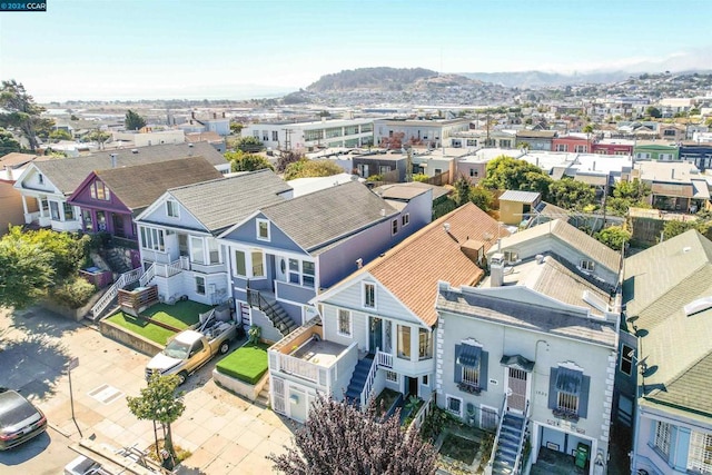 bird's eye view with a mountain view