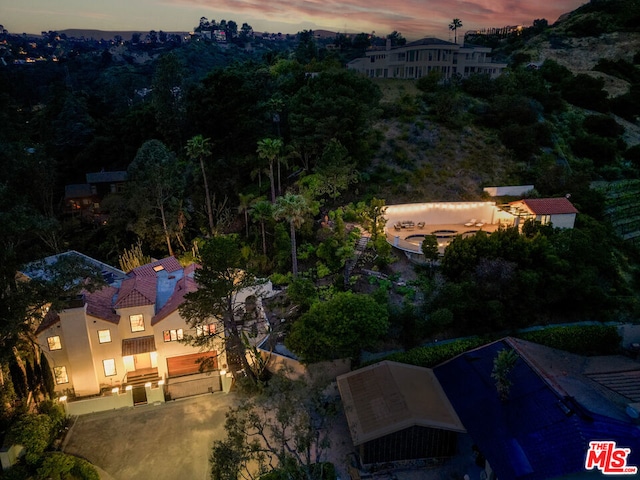 view of aerial view at dusk