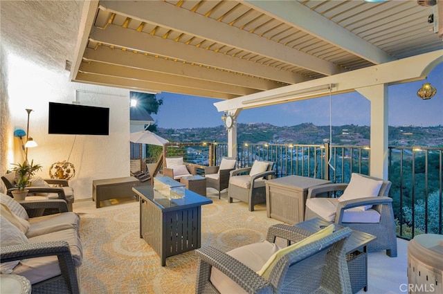 view of patio / terrace featuring an outdoor hangout area