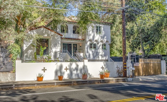 view of mediterranean / spanish home