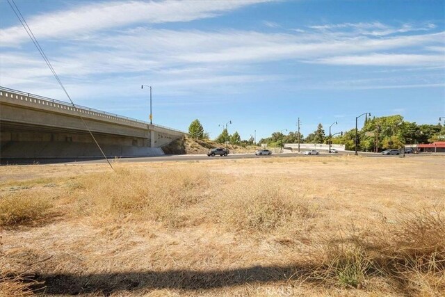 642 Sutter St, Yuba City, CA 95991 - photo 11