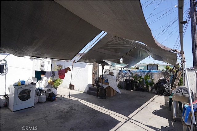 view of patio / terrace with washer / dryer