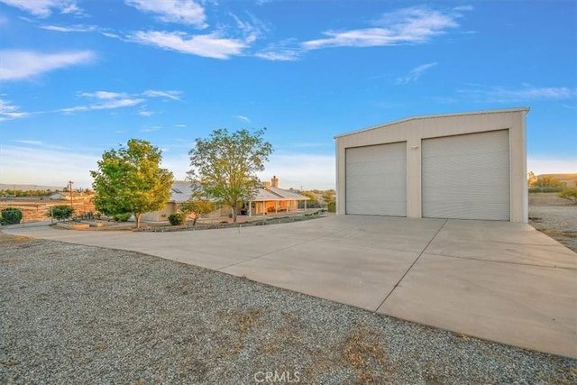 view of detached garage