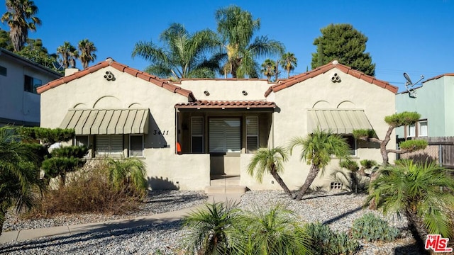 view of mediterranean / spanish house