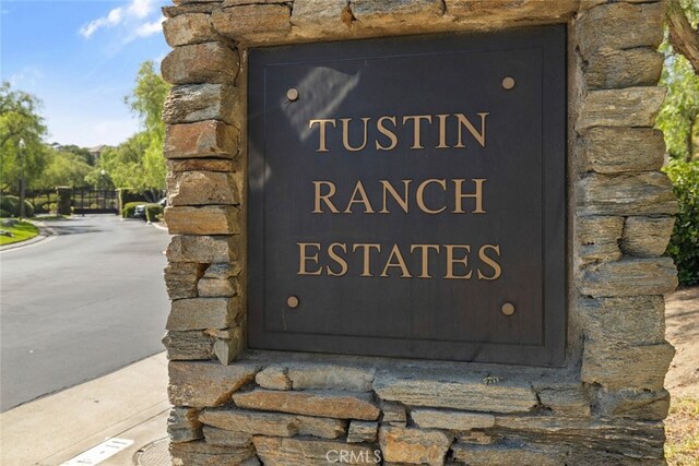 11755 Collar Ave, Tustin, CA 92782 - view of community / neighborhood sign