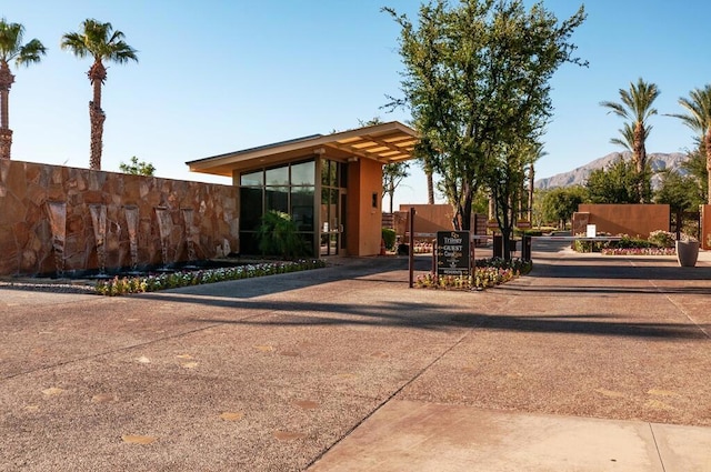 view of front of home with a mountain view