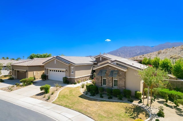 Listing photo 3 for 81159 Caspian Ct, La Quinta CA 92253