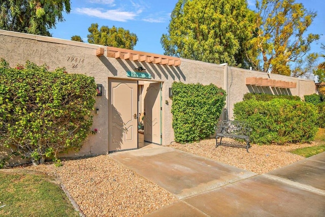 view of entrance to property