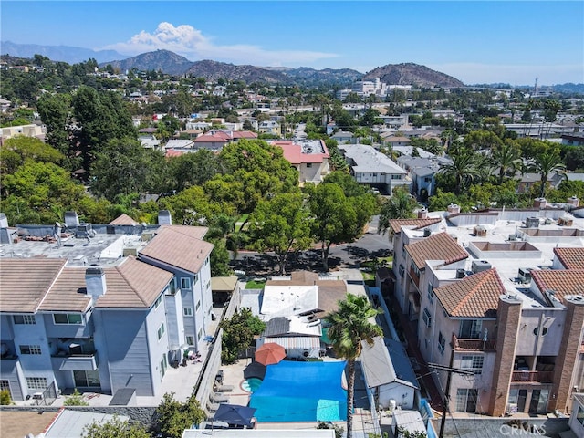 bird's eye view featuring a mountain view