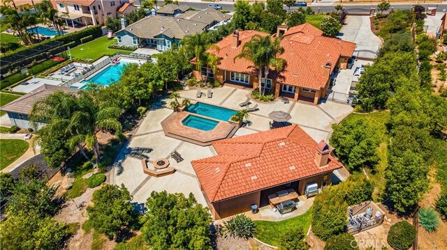 birds eye view of property