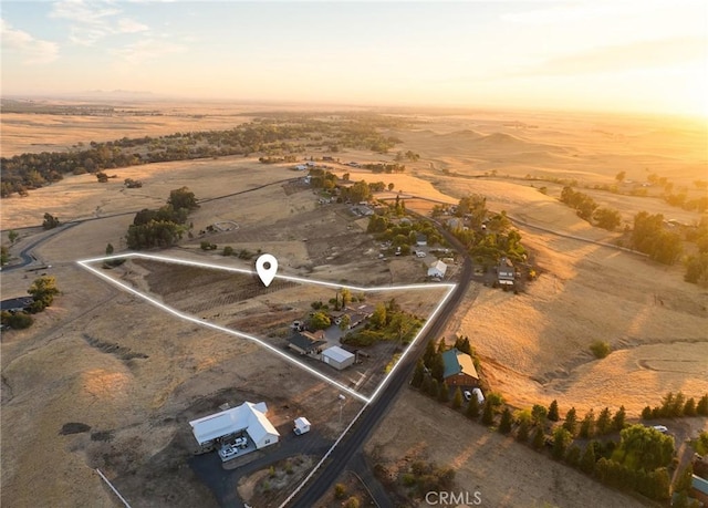 view of aerial view at dusk