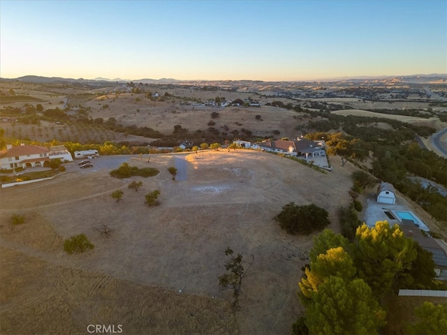 Listing photo 3 for 3630 Lorraine Way, Paso Robles CA 93446