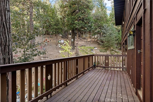 179 Golf Course Rd, Lake Arrowhead, CA 92317 - view of wooden terrace