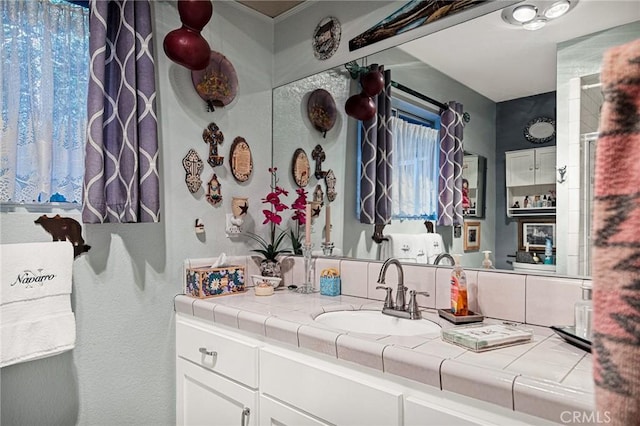 179 Golf Course Rd, Lake Arrowhead, CA 92317 - bathroom with vanity and a textured wall