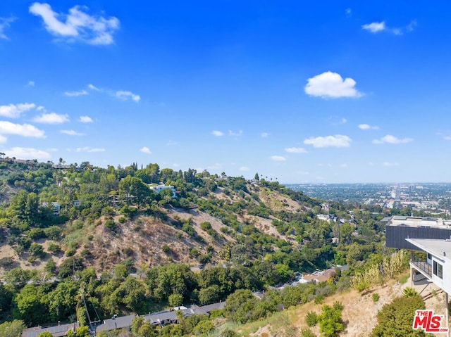 Listing photo 2 for 3654 Oakfield Dr, Sherman Oaks CA 91423