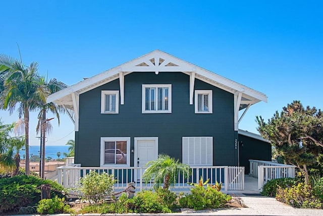 view of front of home featuring covered porch