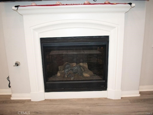 room details featuring hardwood / wood-style flooring