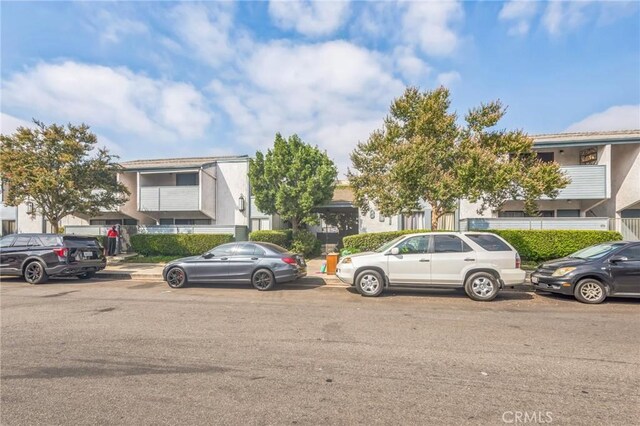 8801 Independence Ave Unit 11, Canoga Park, CA 91304 - view of front of property with stucco siding