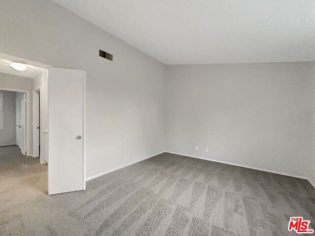 empty room with carpet