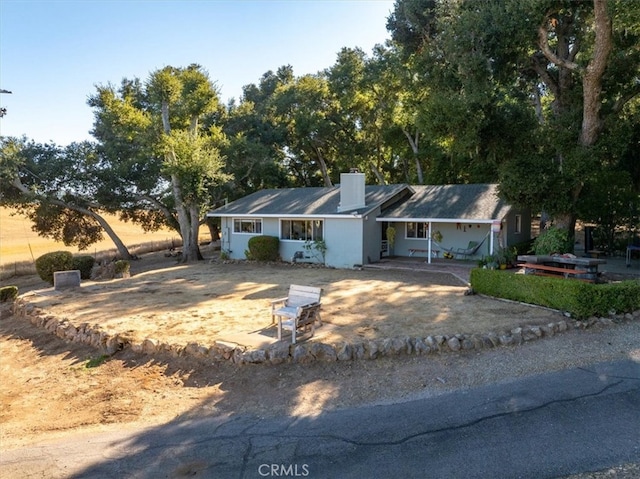 view of front of home