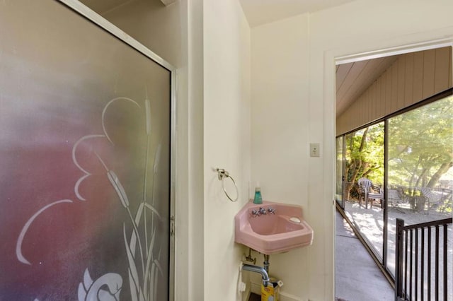 bathroom with sink