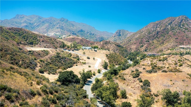 Listing photo 2 for 31700 Lobo Canyon Rd, Agoura Hills CA 91301