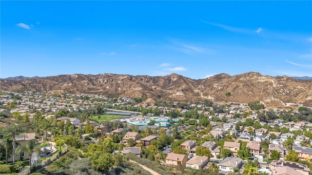 bird's eye view with a mountain view