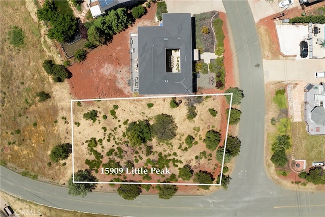 Listing photo 2 for 15909 Little Peak Rd, Hidden Valley Lake CA 95467