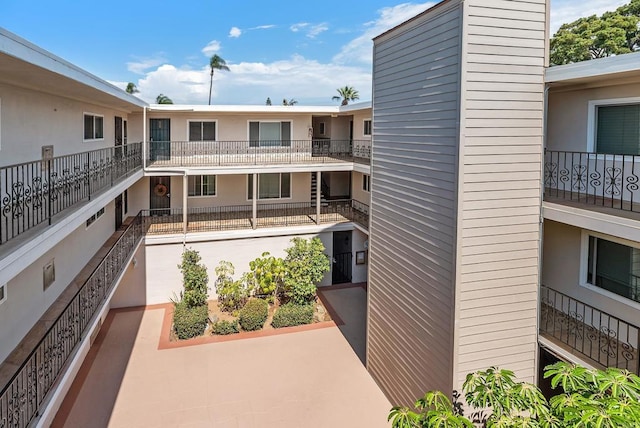 530 E Ave, Coronado, CA 92118 - view of building exterior