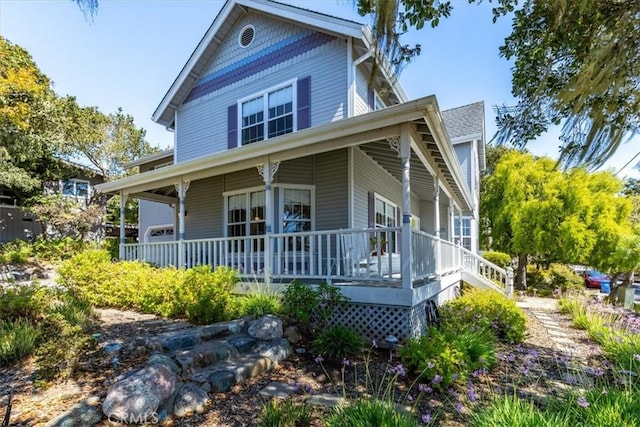 view of front facade featuring covered porch