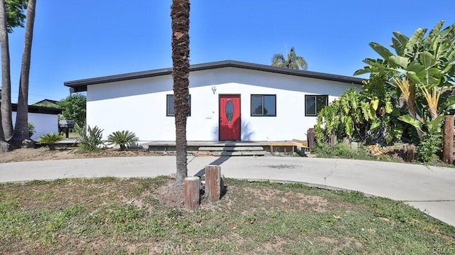 view of front of home with stucco siding