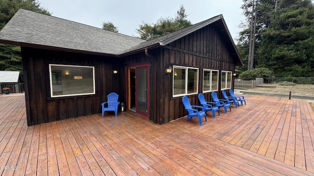 deck with fence