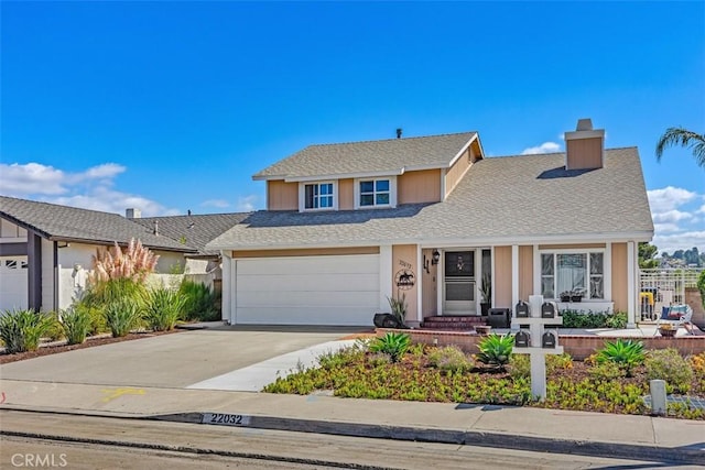 view of front property featuring a garage