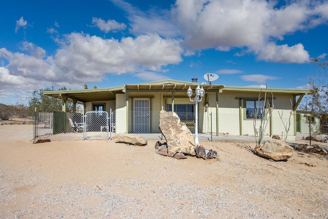 view of front of house