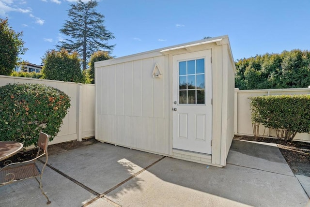 view of outbuilding