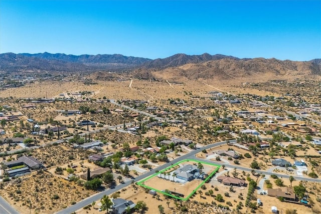 bird's eye view featuring a mountain view