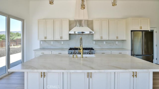 1198 Barbara Dr, Vista, CA 92084 - photo 8