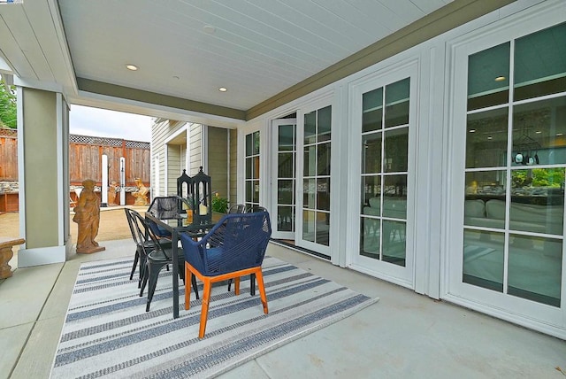 view of sunroom / solarium