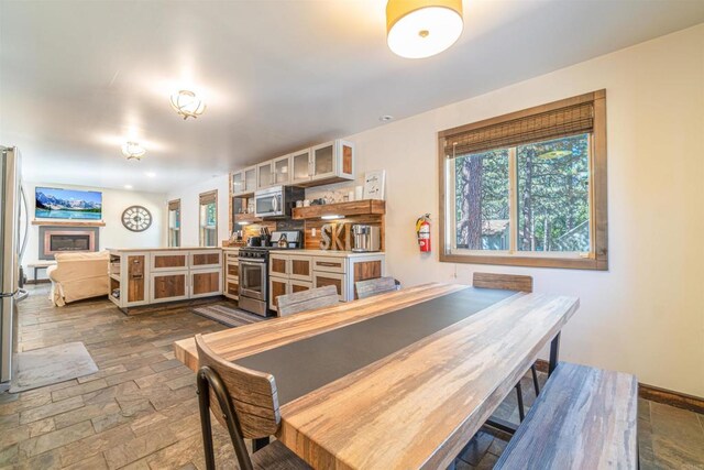 40221 Esterly, Big Bear Lake, CA 92315 - photo 5