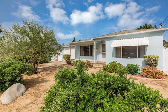 view of front of home