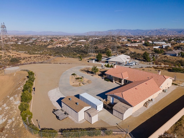 bird's eye view featuring a mountain view