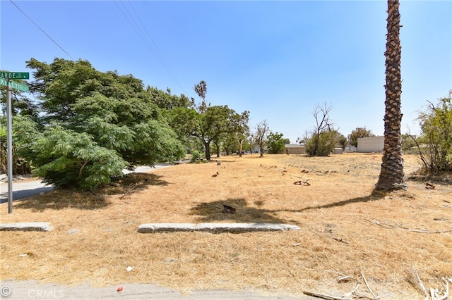 Listing photo 2 for 0 W Velarde St, San Bernardino CA 92410