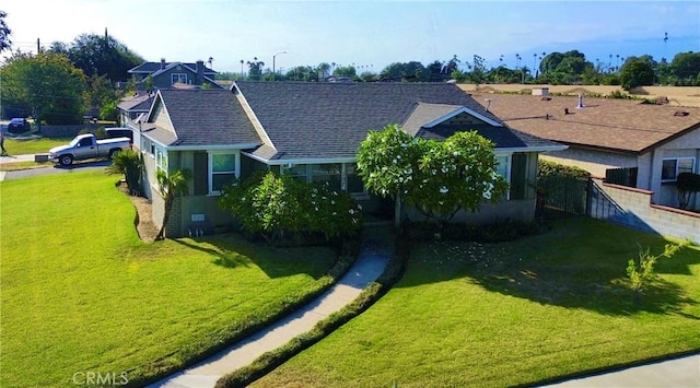 view of front of house with a front yard