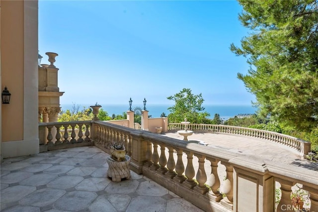2736 Via Victoria, Palos Verdes Estates, CA 90274 - view of patio with a balcony