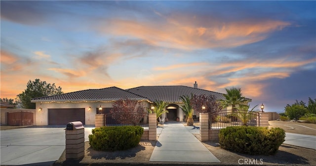 view of front facade with a garage