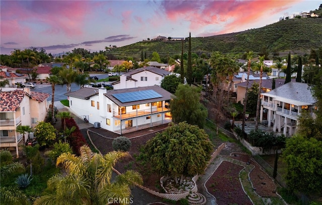 view of aerial view at dusk