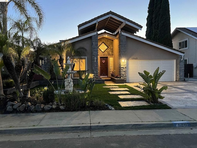 view of front of house featuring a garage