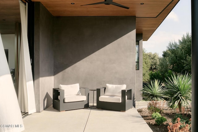 view of patio with ceiling fan